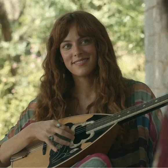 ✨ DAISY JONES KAFTAN ASO Riley keough in Daisy Jones and the Six - Picture 3 of 8